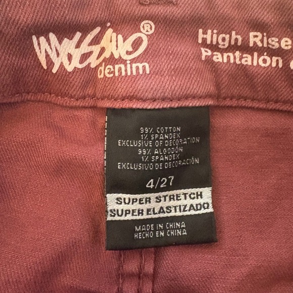 Mossimo Denim Shorts High Rise Lace Trim‎ Raw Hem Mauve 4/27 Super Stretch - Picture 10 of 12